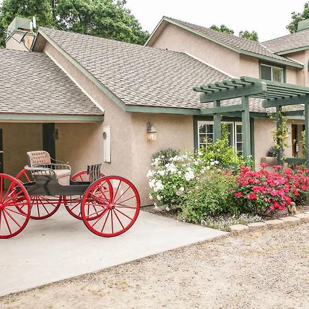 The Eden House Vineyard Hotel Templeton Ngoại thất bức ảnh